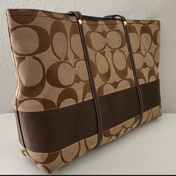 Coach Tote bag - Picture 2 of 5
